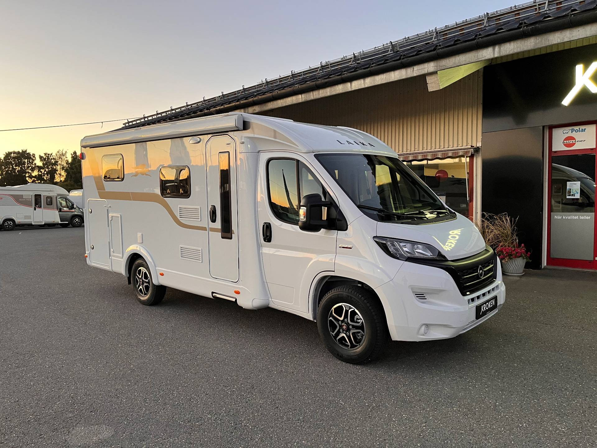 Laika Kosmo Compact 9 Bobiler Solid Import AS